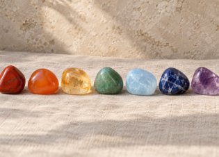Pedras e Cristais para Cada Chakra