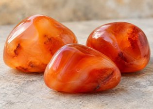 Pedra Cornalina: Significado e Como Usar