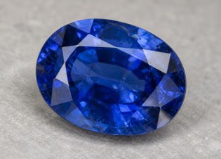 Pedra Safira: Significado e Como Usar